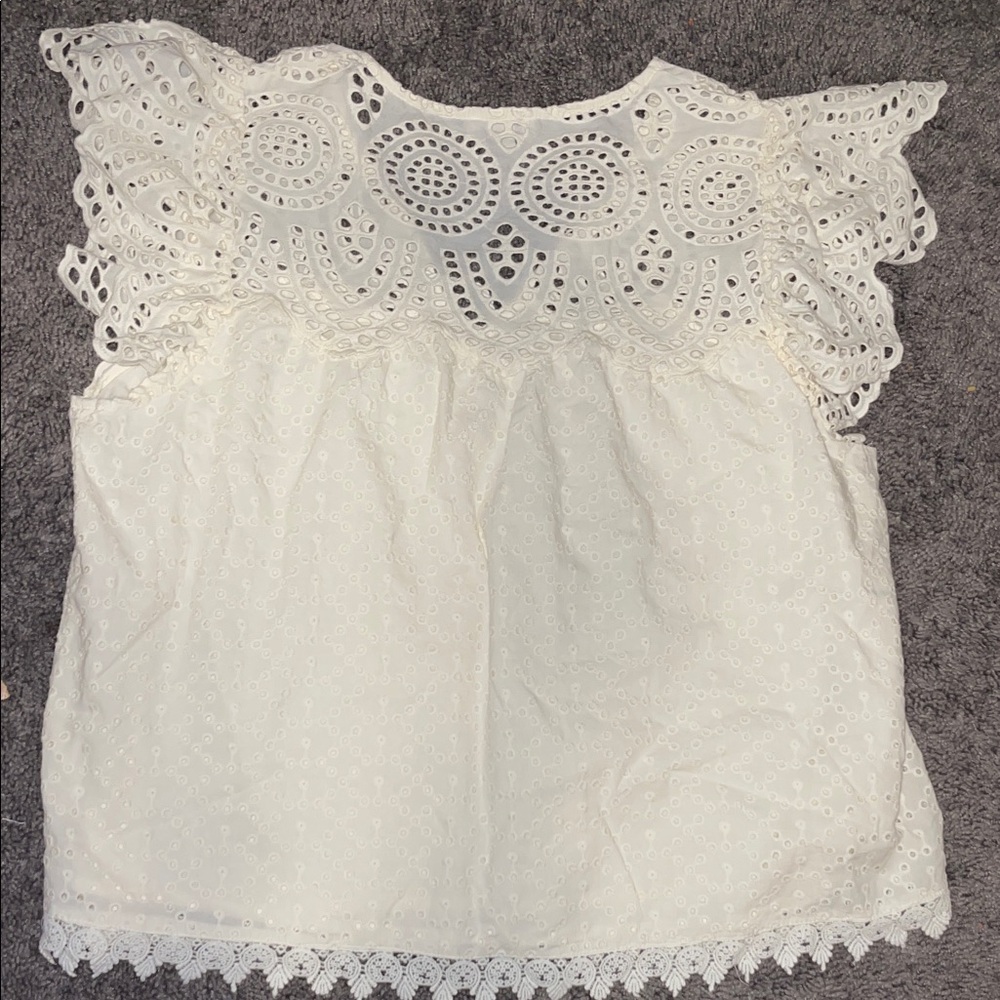 Elegant White Lace Women's Top